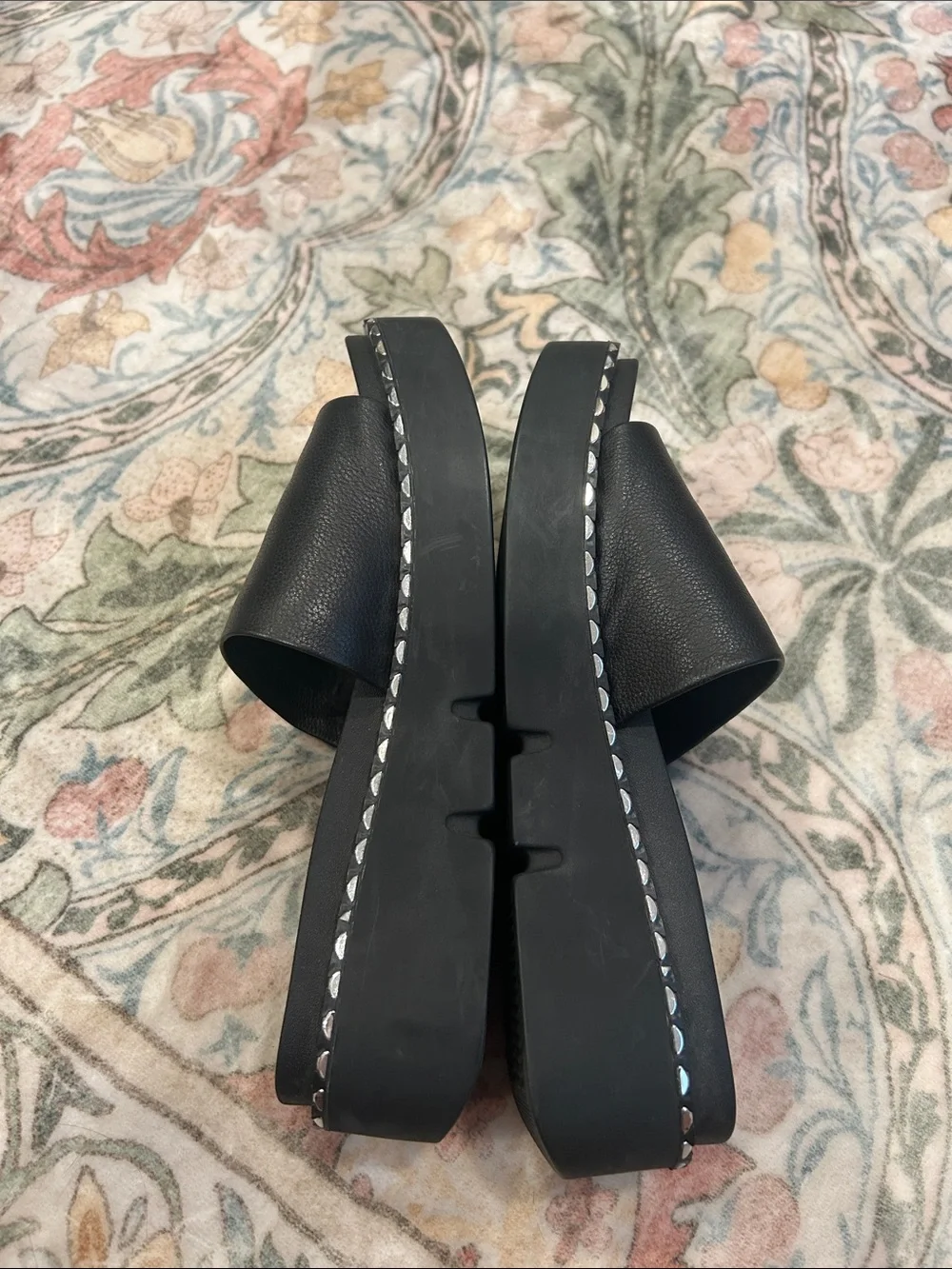 Chinese Laundry Black studded slide sandals